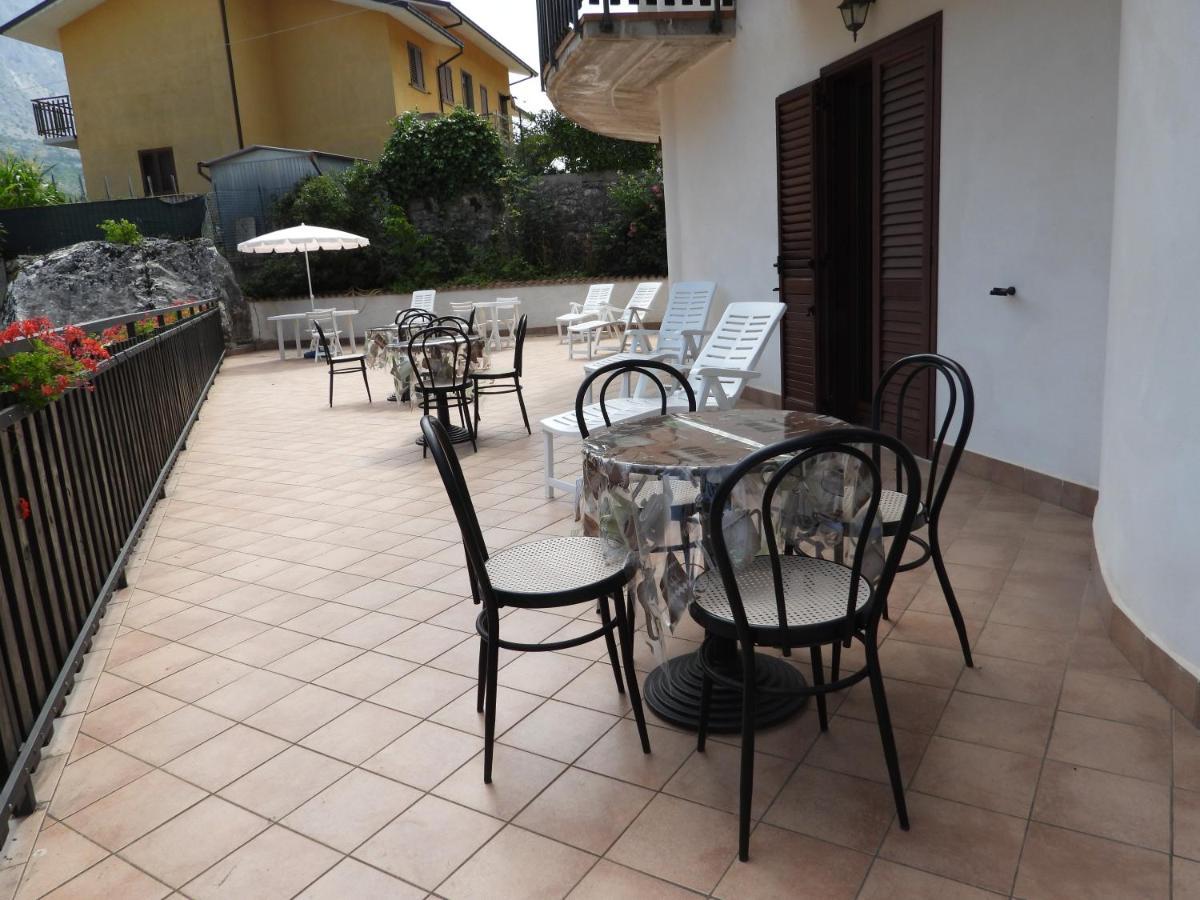 B&B La Tana Dell'Orso Villalago Экстерьер фото