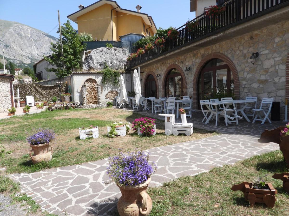 B&B La Tana Dell'Orso Villalago Экстерьер фото