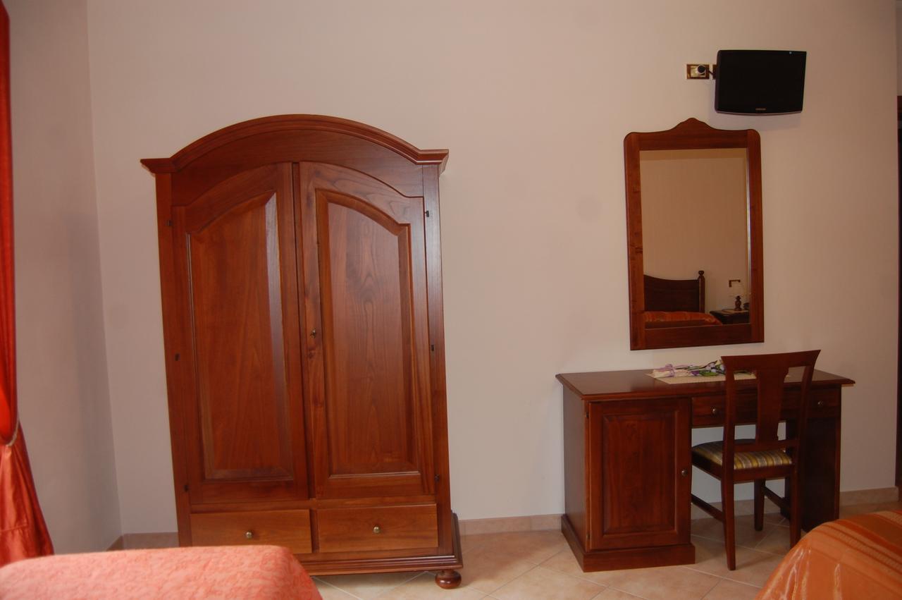 B&B La Tana Dell'Orso Villalago Экстерьер фото
