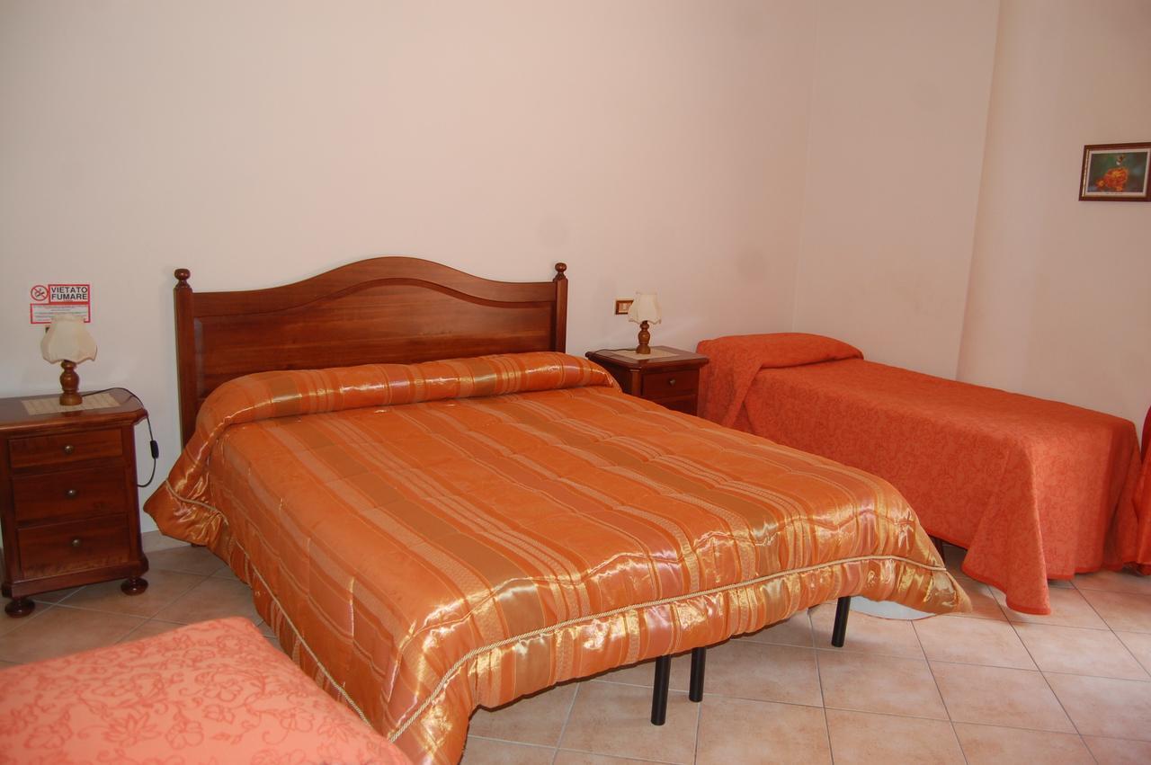 B&B La Tana Dell'Orso Villalago Экстерьер фото